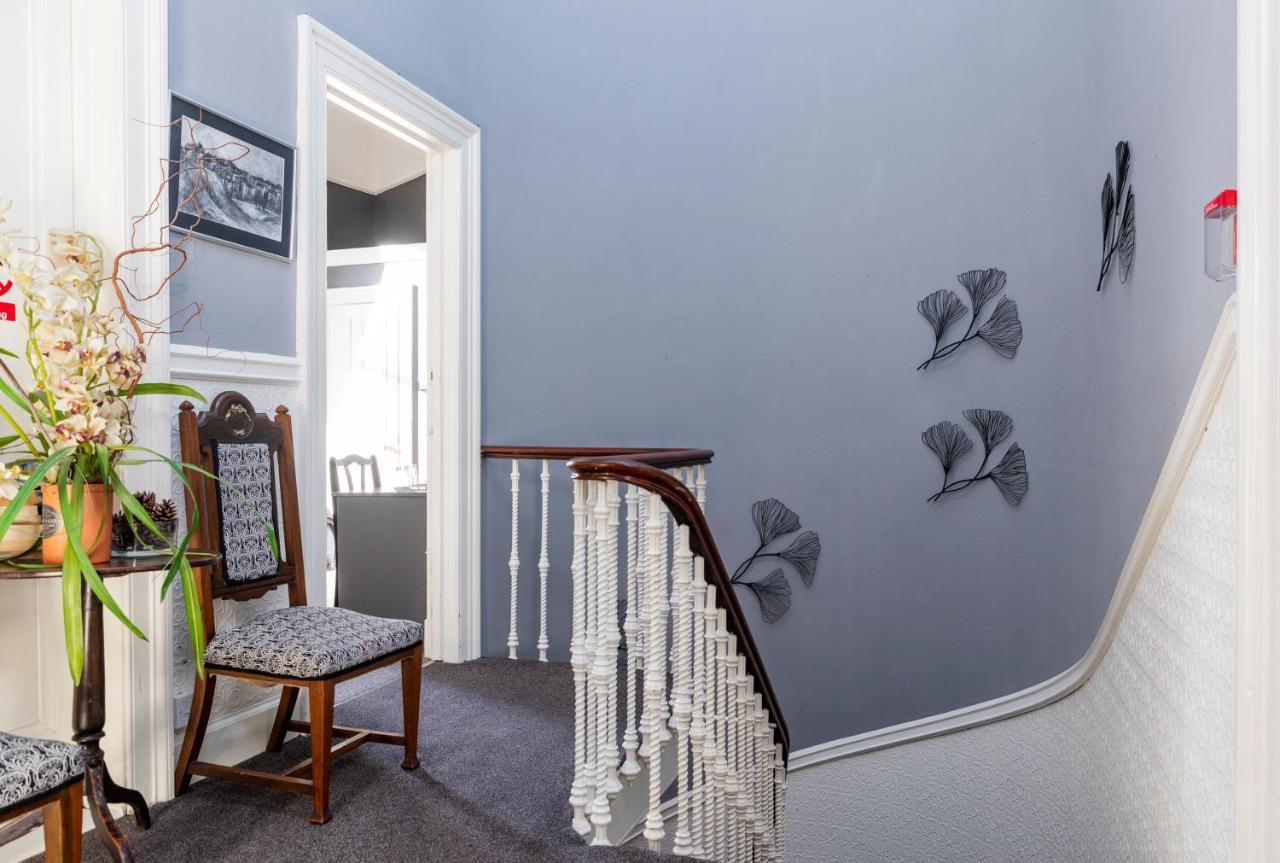 אדינבורו Claremont Guesthouse מראה חיצוני תמונה