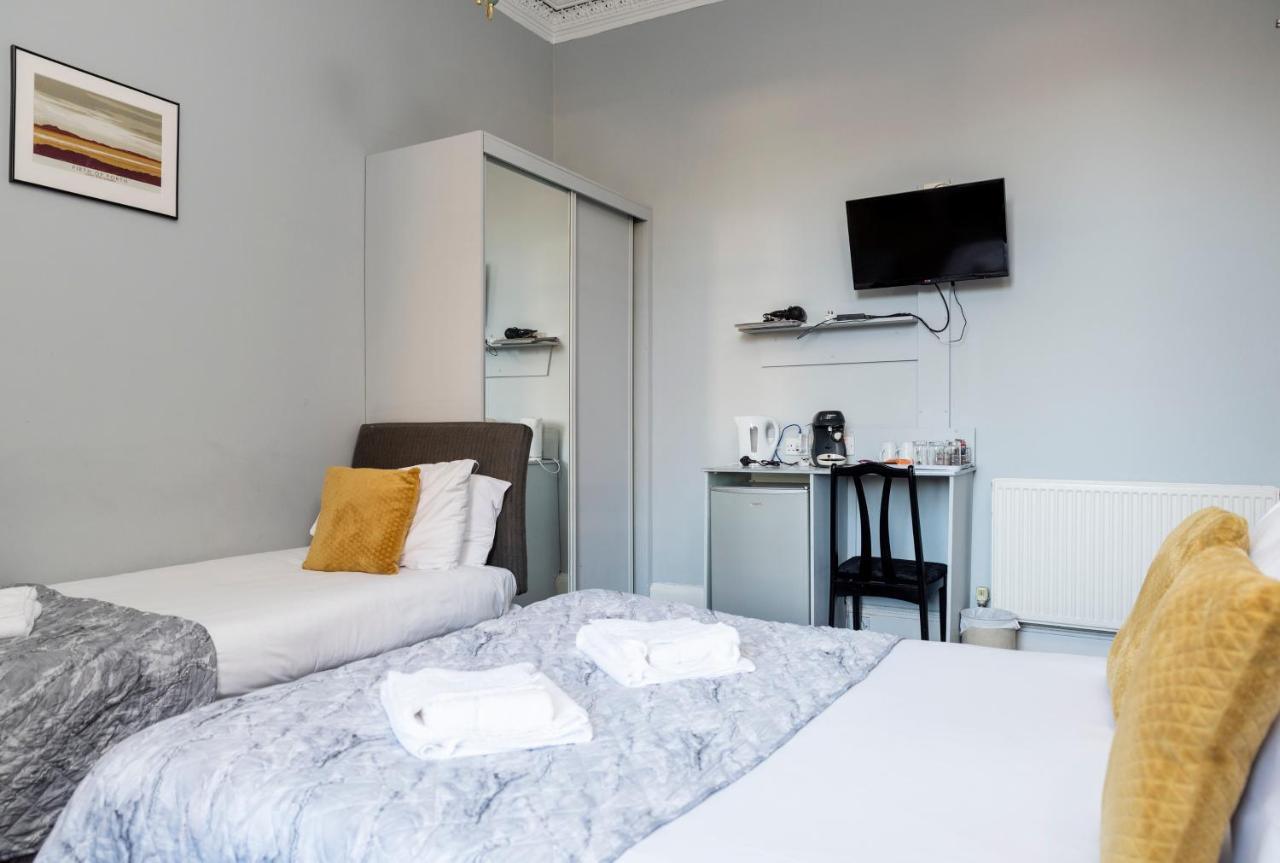 אדינבורו Claremont Guesthouse מראה חיצוני תמונה